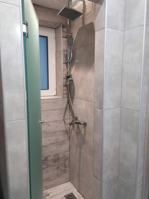 Modern Studio Next To The Sea! Πόρτο Ράφτη Εξωτερικό φωτογραφία