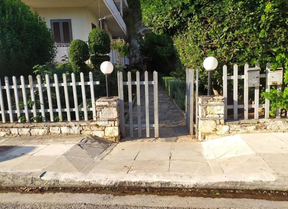 Modern Studio Next To The Sea! Πόρτο Ράφτη Εξωτερικό φωτογραφία