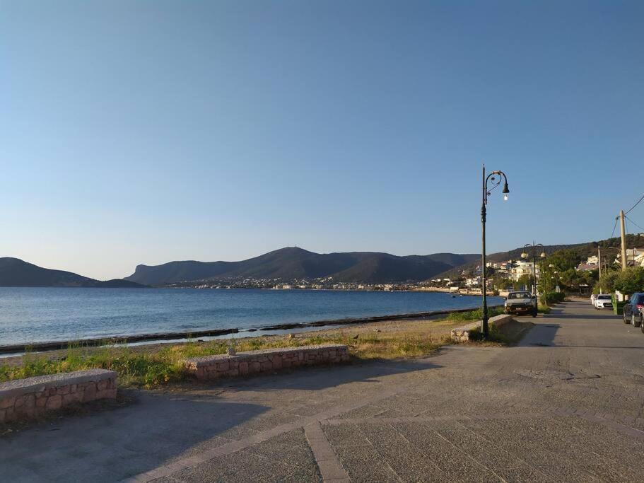 Modern Studio Next To The Sea! Πόρτο Ράφτη Εξωτερικό φωτογραφία