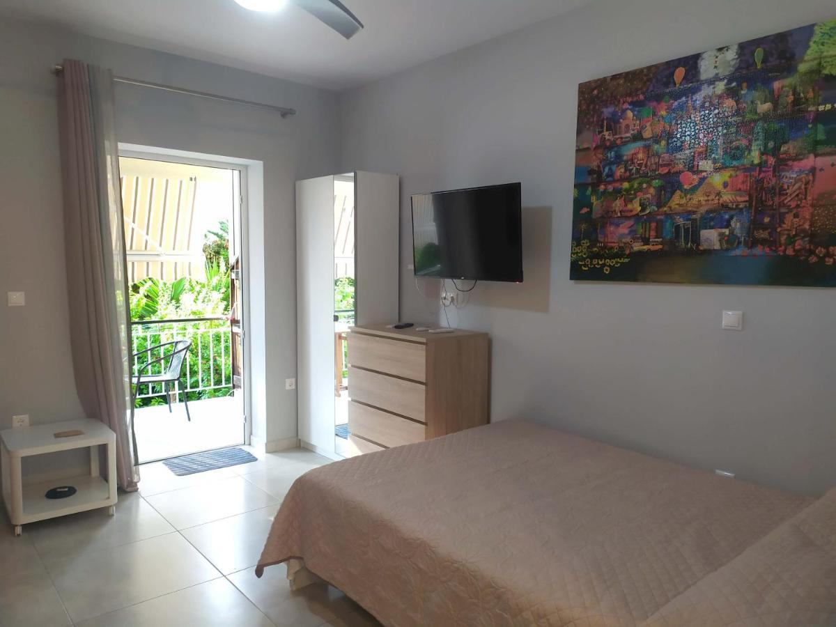 Modern Studio Next To The Sea! Πόρτο Ράφτη Εξωτερικό φωτογραφία